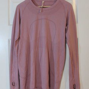 LuLuLemon Long Sleeve Top